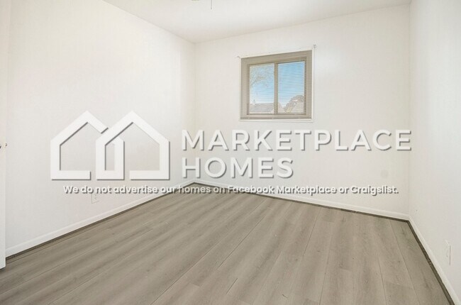 Building Photo - 28342 Rosemont St