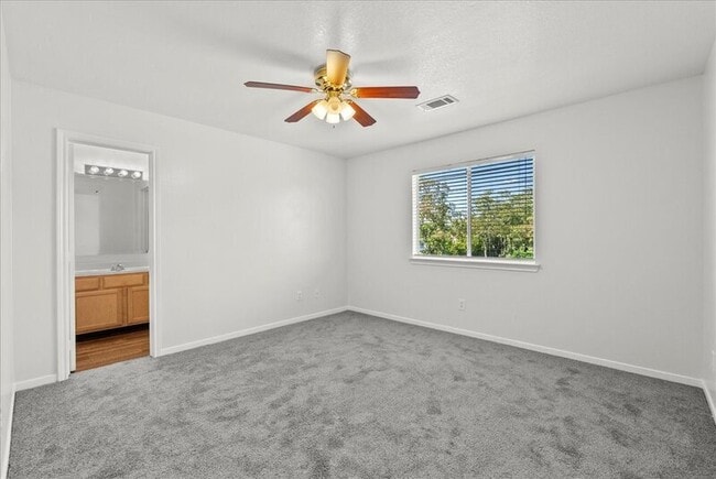 Building Photo - 5065 Akumal Calle