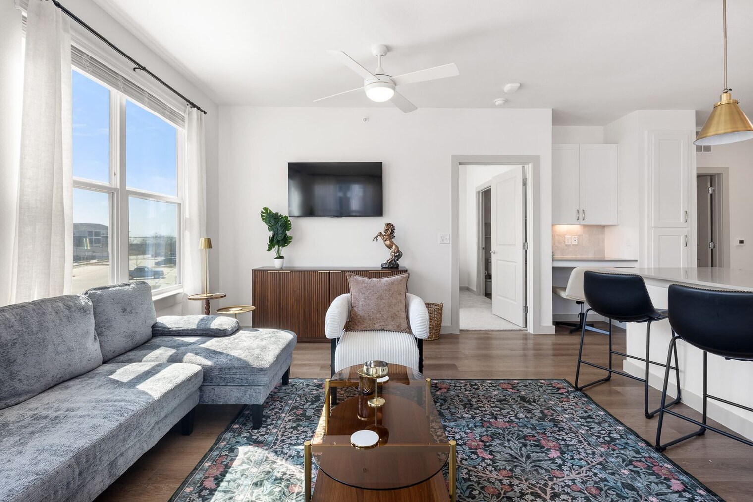 Building Photo - 1301 Leah Ave