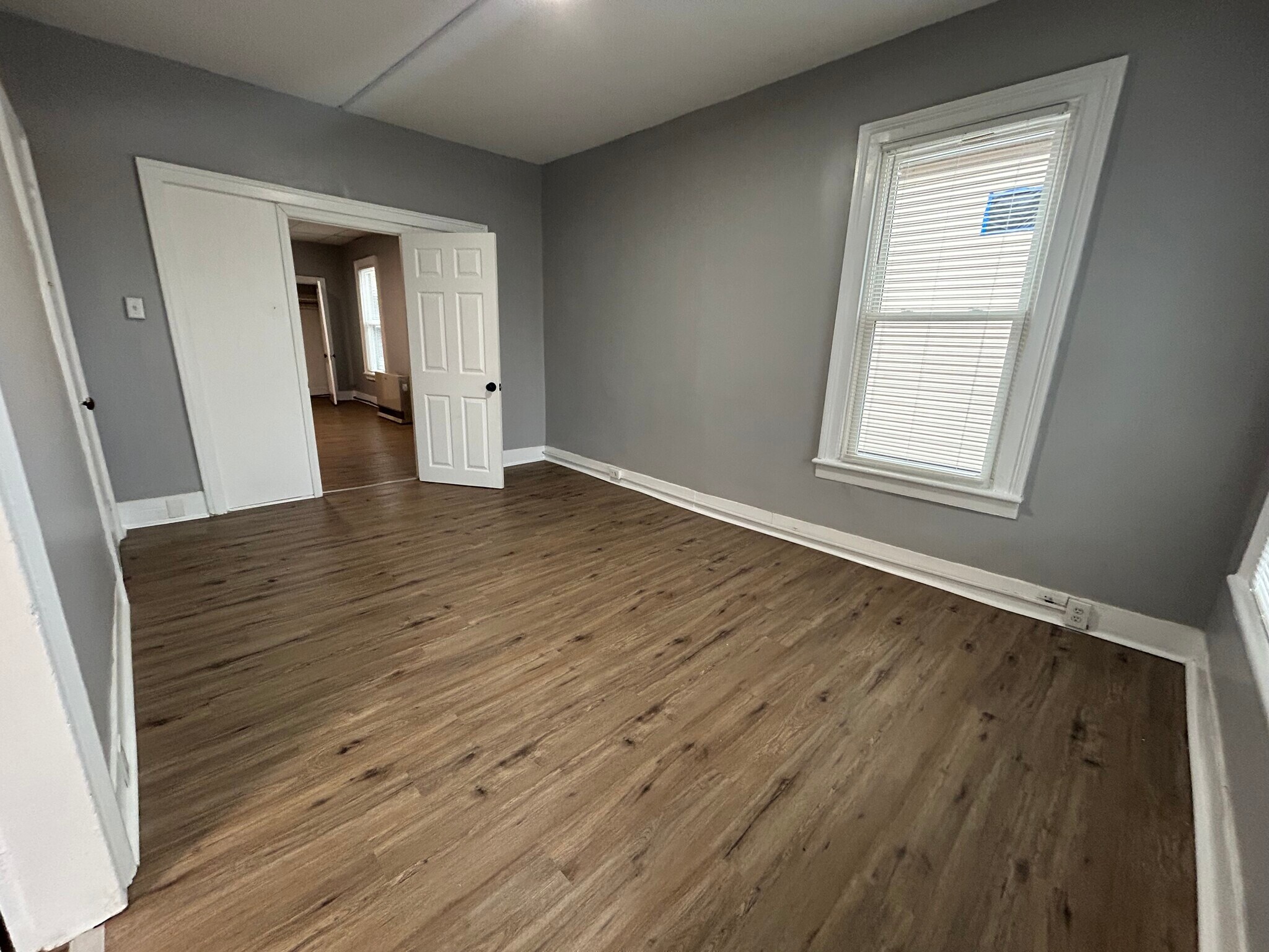 Building Photo - 24 4th St