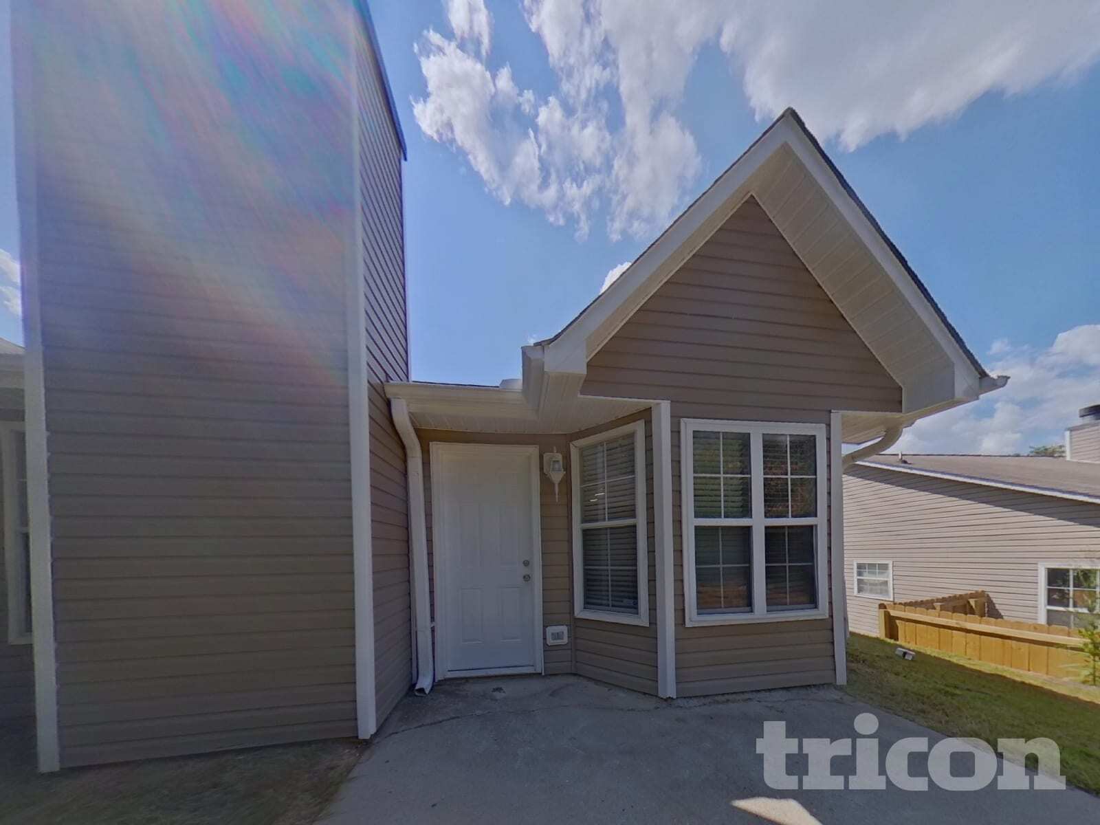 Building Photo - 10622 Cherry Cove