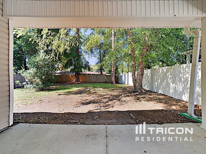 Building Photo - 4351 Campus Hills Cir