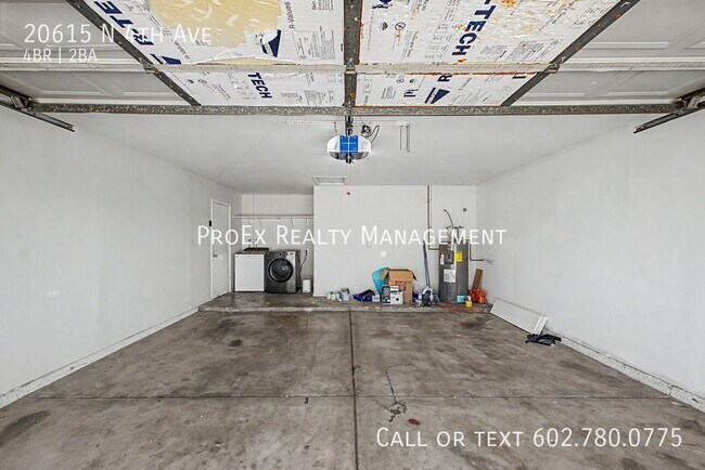 Building Photo - 20615 N 4th Ave