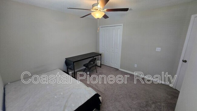 Building Photo - 4406 Summer Savory St