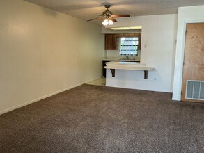 Building Photo - 1112 South Blvd