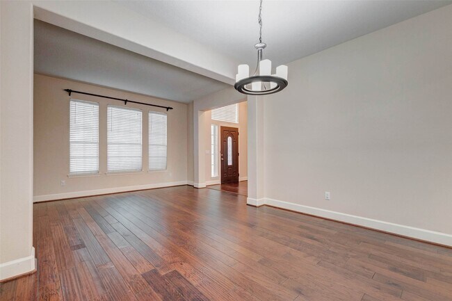 Building Photo - 20702 Teasel Ct