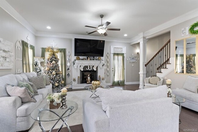 Building Photo - 522 Jeffrey Dr