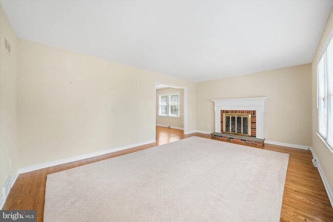 Building Photo - 4 Malvern Ct