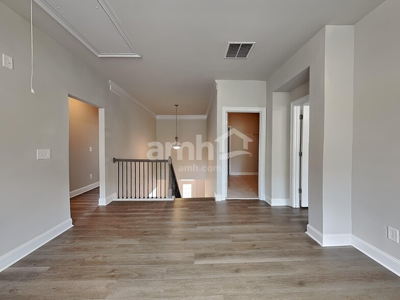 Building Photo - 199 High Trail Pass