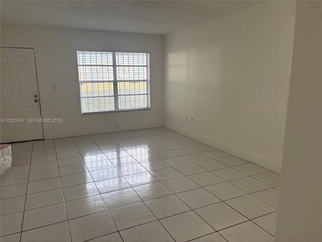 Building Photo - 251 NW 177th St