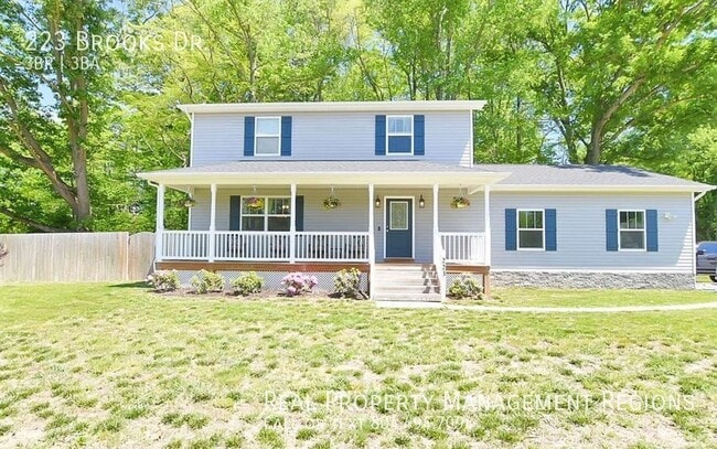 Primary Photo - 223 Brooks Dr
