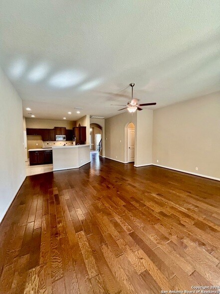 Building Photo - 3155 Sunset Cove