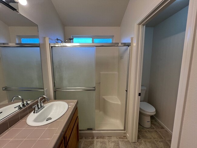Building Photo - Single story home located in Waterford!