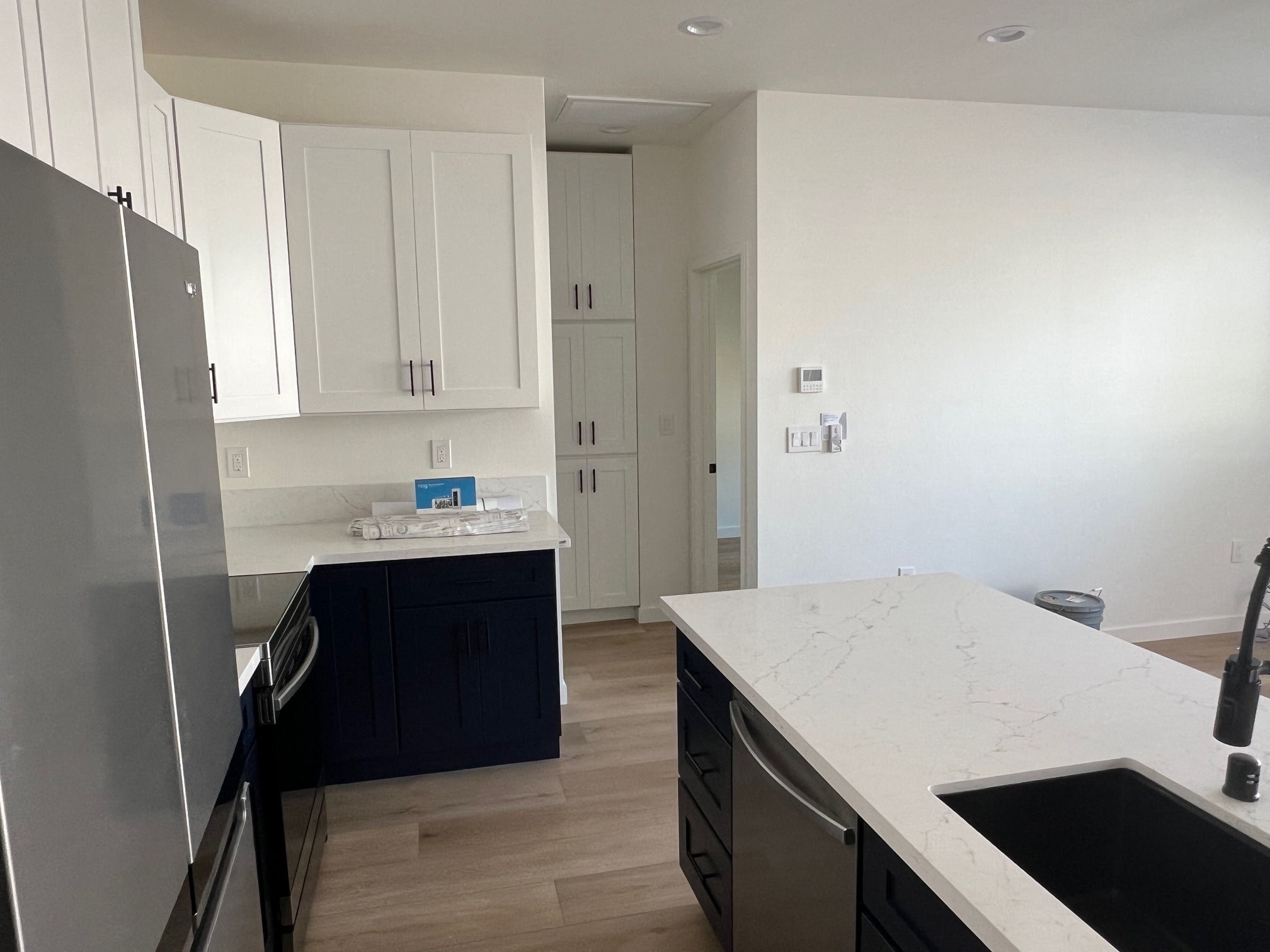 Building Photo - 1234 E Florida St