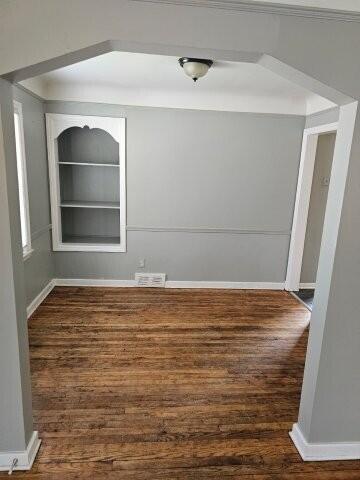Building Photo - 18255 Oakfield Ave