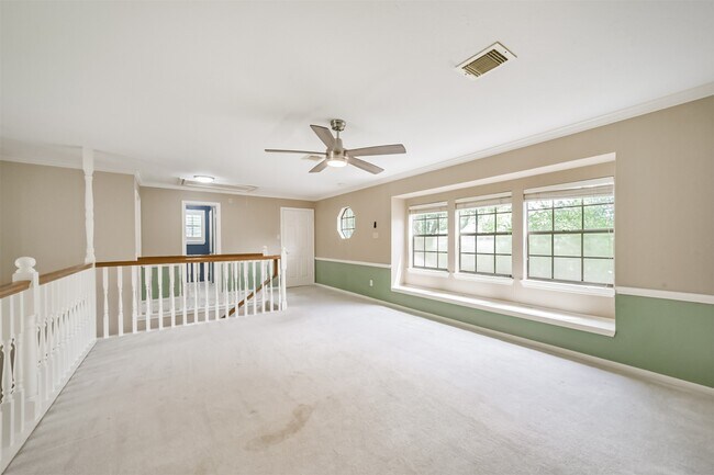 Building Photo - 2214 Cherrytree Ridge Ln