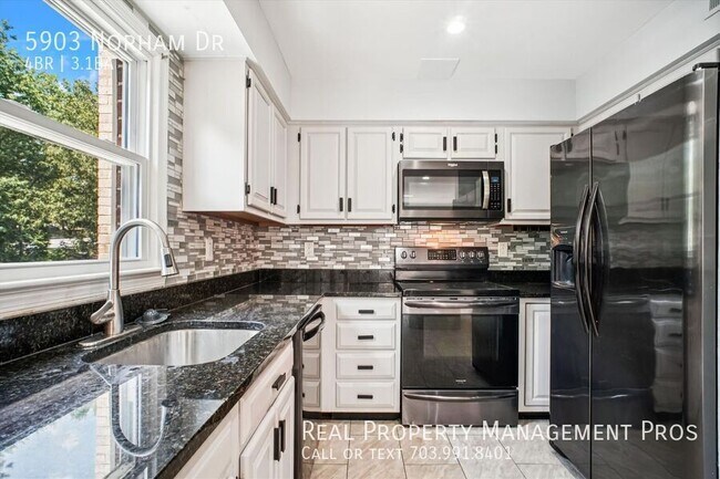 Building Photo - 5903 Norham Dr