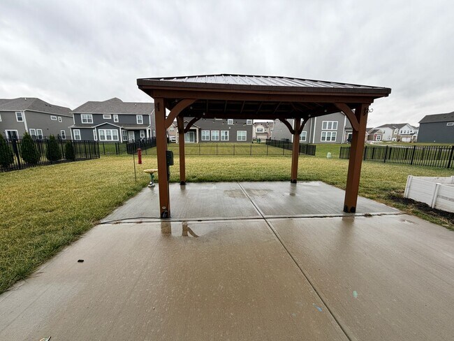 Building Photo - 4195 Risen Star Way