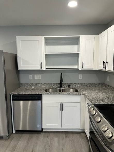 Building Photo - 1421 Centipede Dr