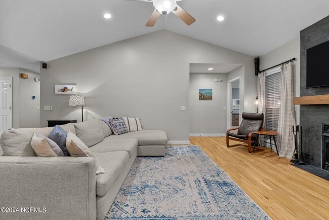 Building Photo - 89 Sandpiper Dr