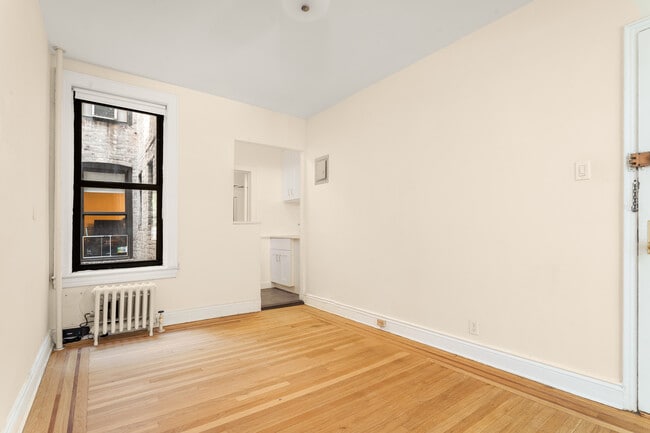 Building Photo - 52-25 Skillman Ave