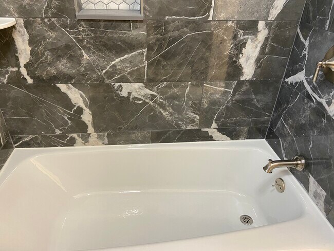 Building Photo - Rental by Owner