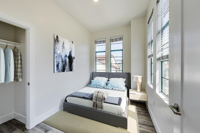 Floorplan - Rose on Bond