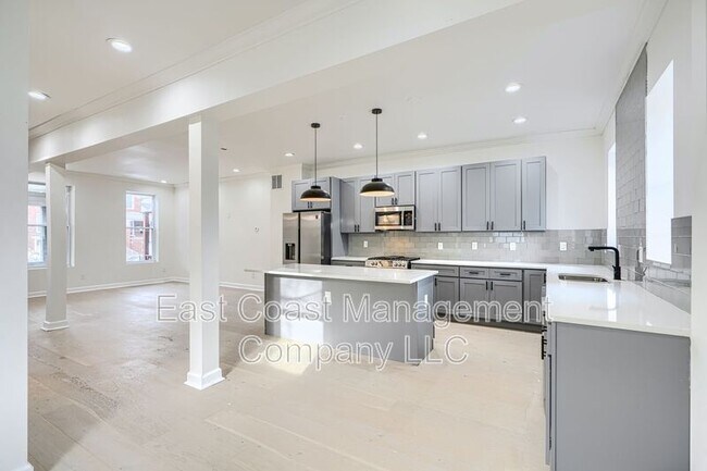 Building Photo - 2535 Shirley Ave