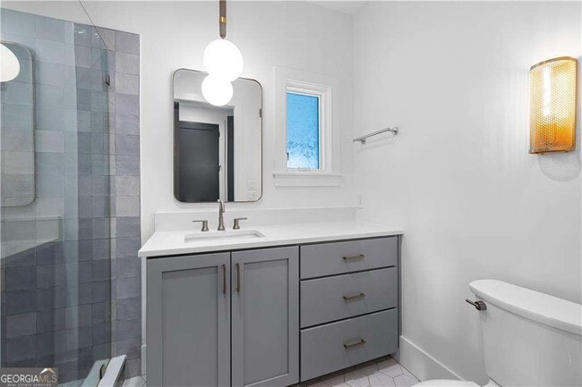 Building Photo - 255 High St