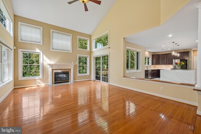 Building Photo - 306 Nova Ct