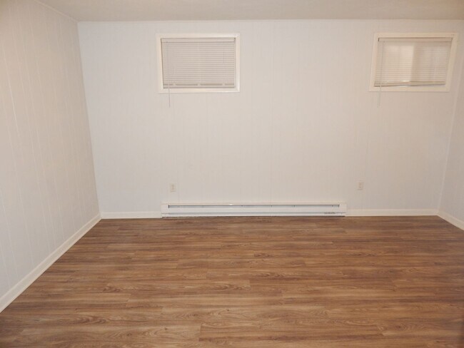 Building Photo - 311 Loudon Rd