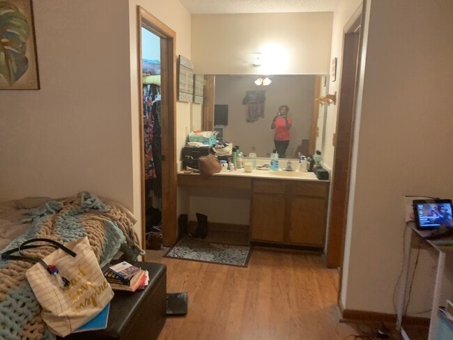 Master bedroom,vanity - 46 Held Cir