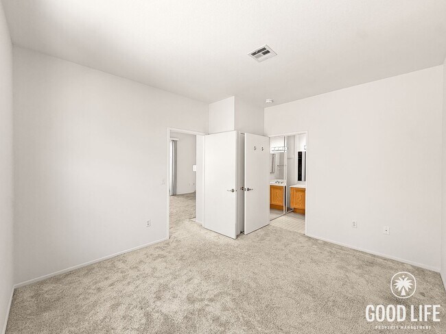 Building Photo - Great 1 BR/1 BA in the Mirabella community of Mira Mesa!