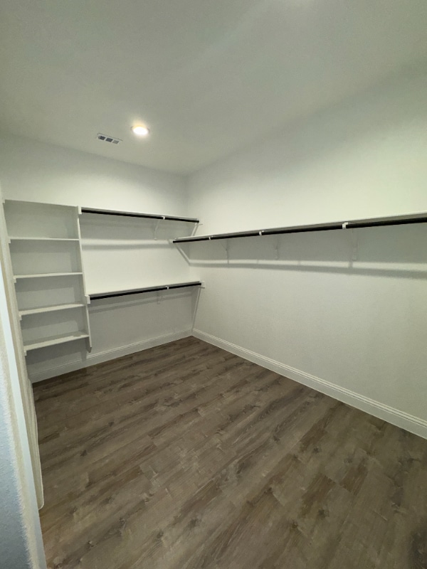 Building Photo - 1400 Razorbill Rd