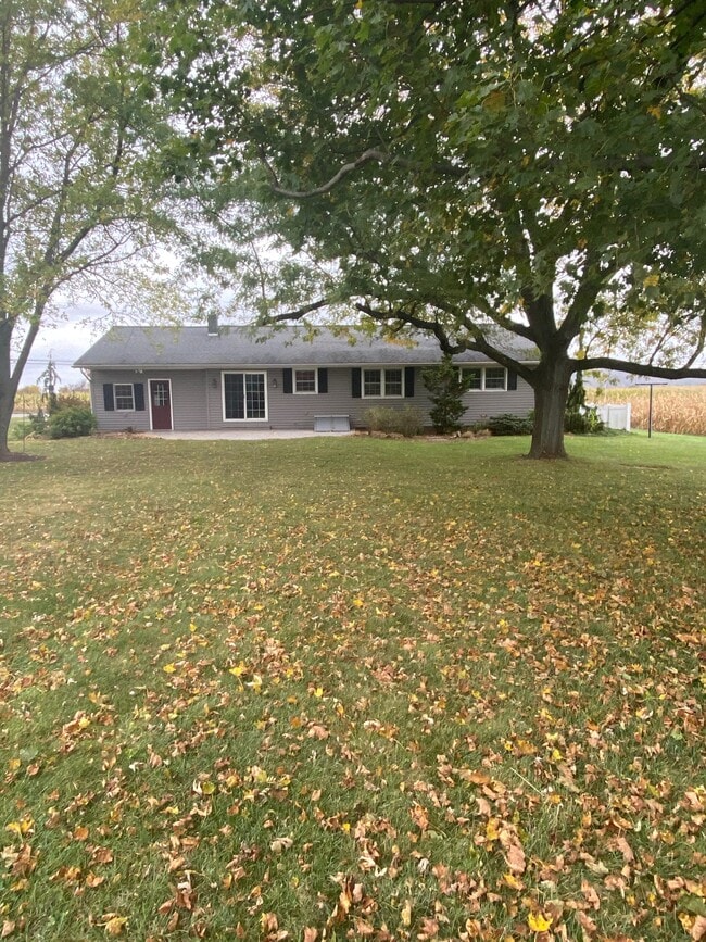 Building Photo - 5526 PA-25