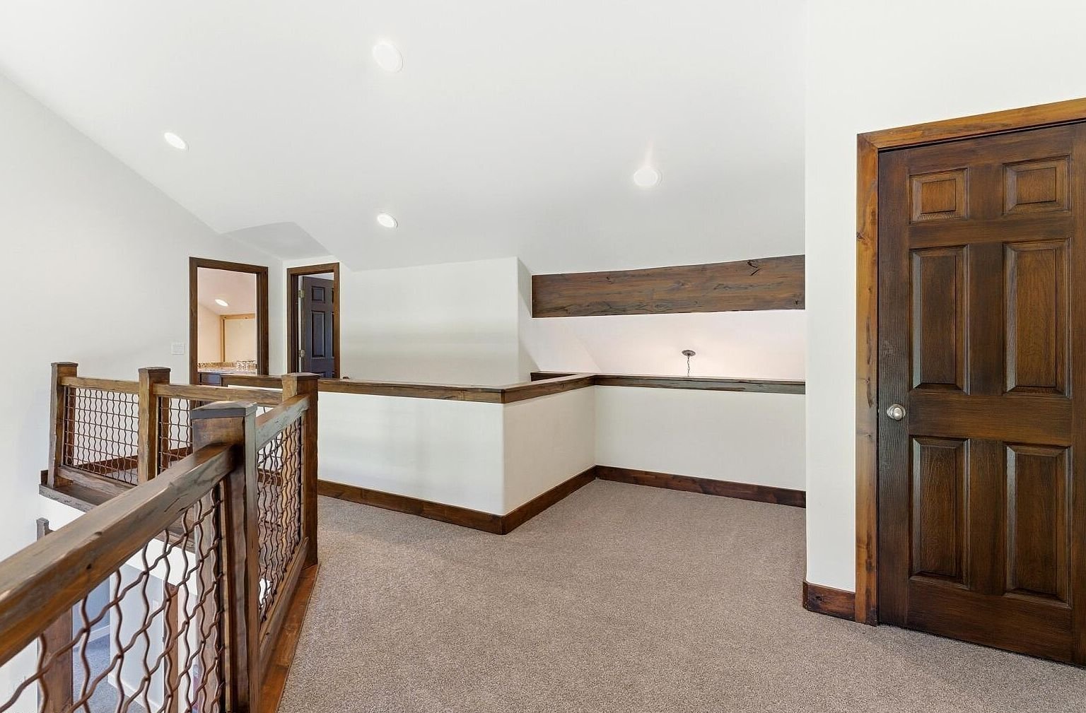 Building Photo - 1422 Cutter Ln
