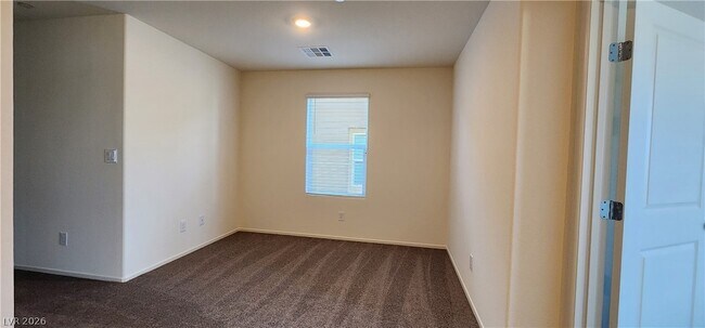 Building Photo - 7953 Whisper Words Ave