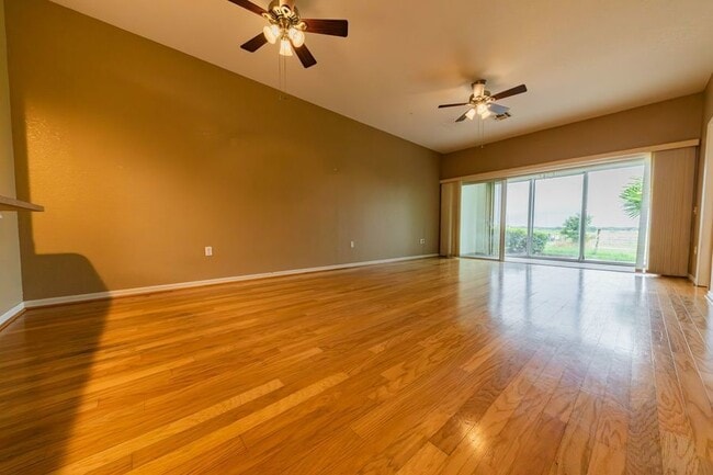 Building Photo - 38 Enclave Dr