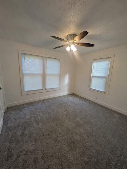 Building Photo - 1521 Waterhouse St