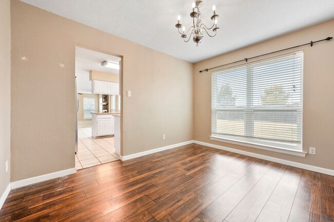 Building Photo - Mansfield Country Club Home