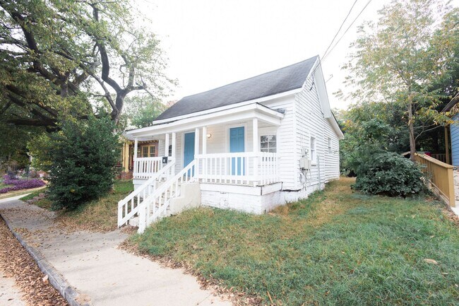 Building Photo - 2 Bedroom House for Rent in Macon, GA – THIS IS NOT A DUPLEX Near Mercer University | $700/mo