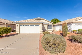 Building Photo - 10848 W Ventana Dr S