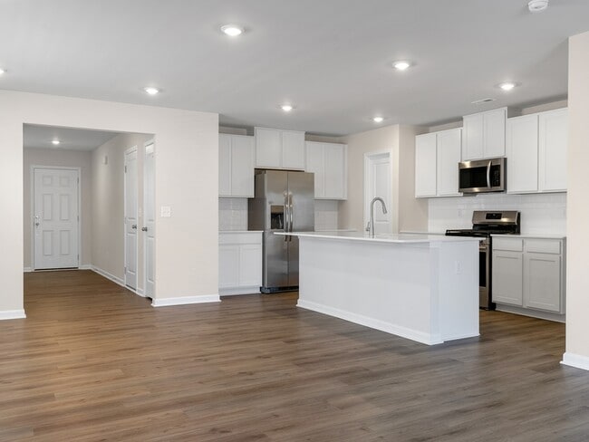 Building Photo - 140 Clairvale Ct