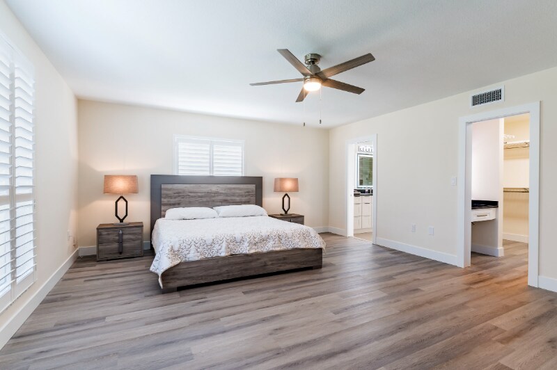 Building Photo - 1050 Rafael Blvd NE