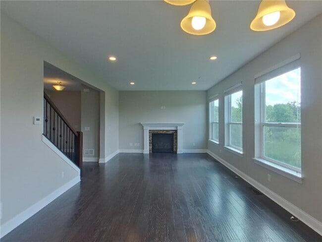 Building Photo - 4292 Cottagewood Ct