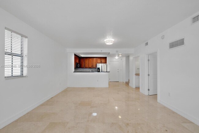 Building Photo - 1650 Galiano St