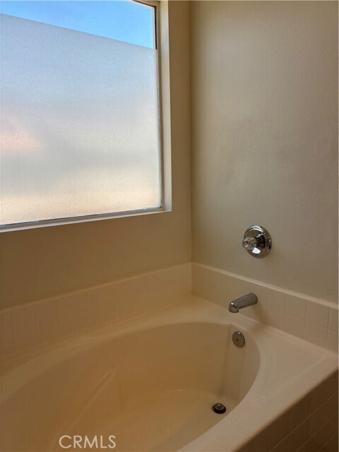 Building Photo - 239 Tradewinds Ln