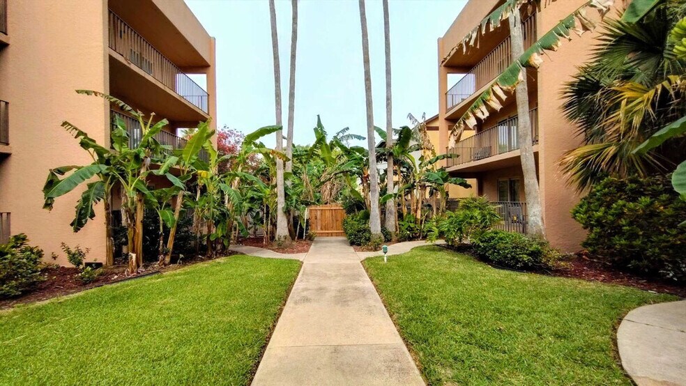 Building Photo - 2401 Gulf Blvd