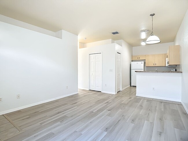 Building Photo - Amenities Galore in Lake Marion Golf Resort! Gated Community! Lovely 2-Bedroom, 2-Bath Condo!
