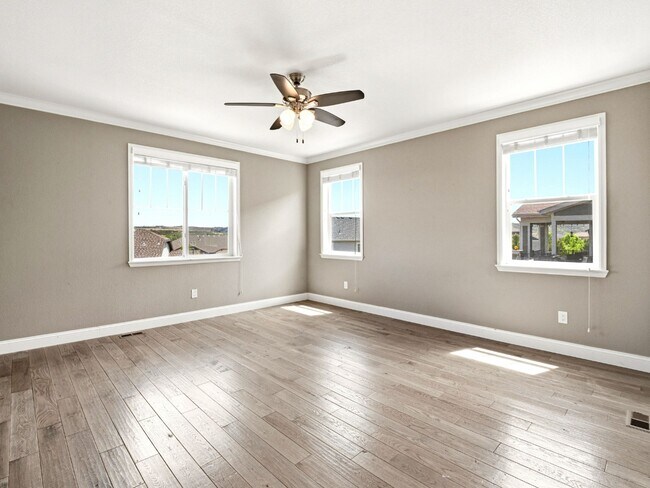 Building Photo - 1135 Bonnyton Pl